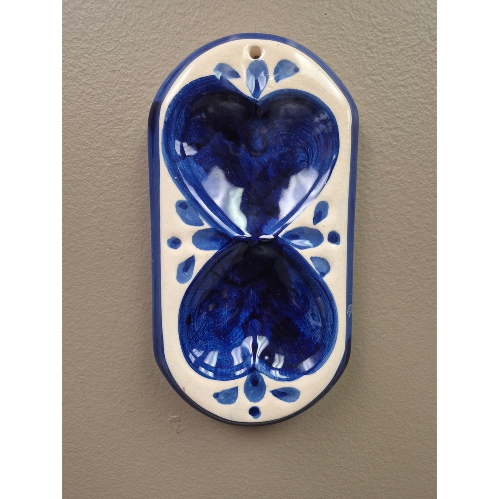 Vintage 1996 Hand‎ Painted Ceramic Double Heart Wall Hanging Blue White Folk Art